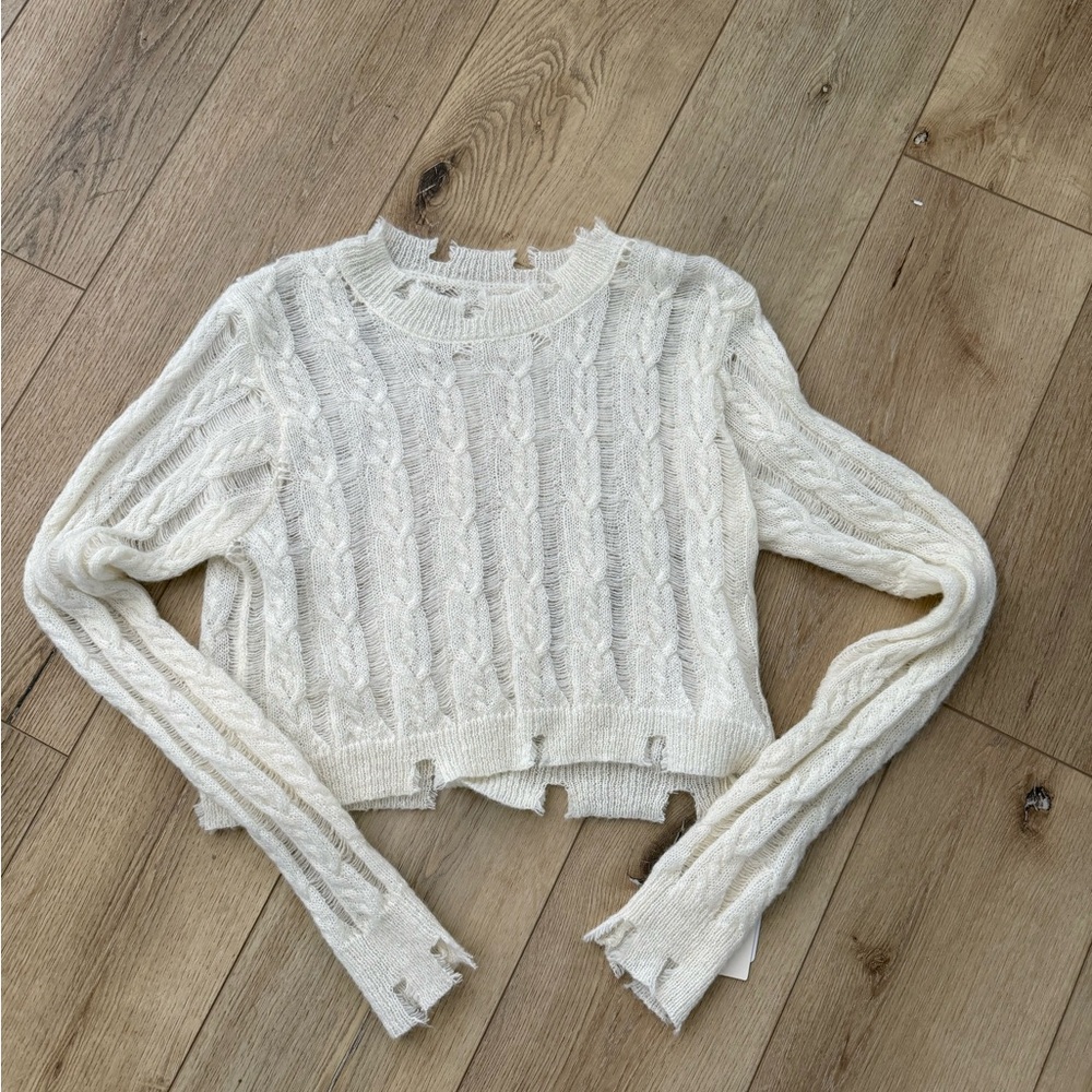 White Cable Knit Cropped Sweater